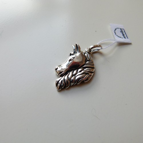 Srebrny wisiorek zawieszka koń z grzywą