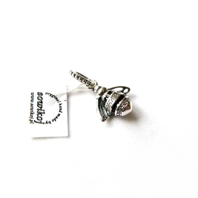 Srebrny charms, zawieszka 3D pszczółka