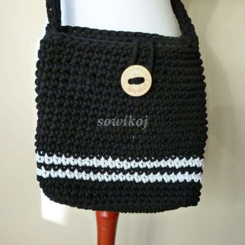 Czarna listonoszka - ręcznie robiona torebka ze sznurka 5 mm