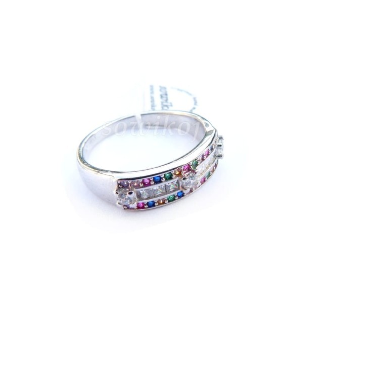 Srebrny pierścionek z oczkiem