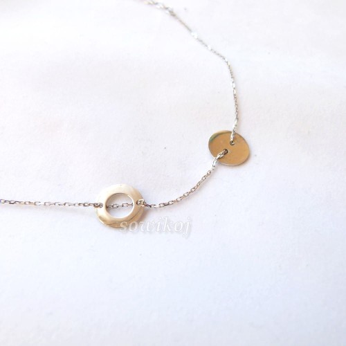 Srebrny rodowany łańcuszek celebrytka