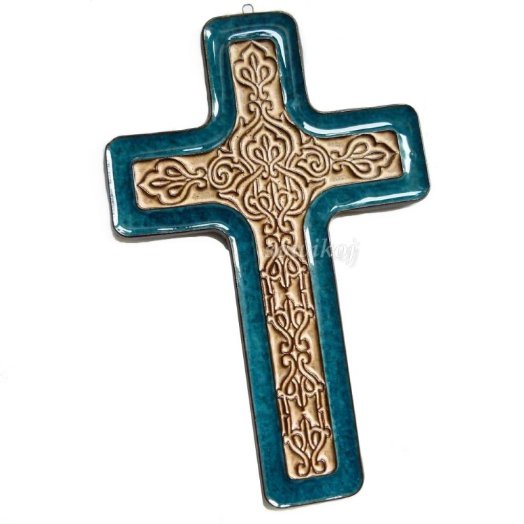 Ceramiczny krzyż z ornamentem - szkliwiony, wypalany w piecu - do powieszenia na ścianie