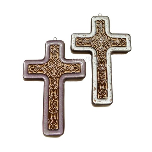 Krzyż ceramiczny szkliwiony mały  fioletowy i biały stokrotka