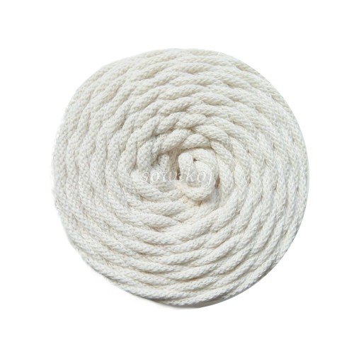 Sznurek bawełniany 5 mm z rdzeniem,  kolor ecru 02