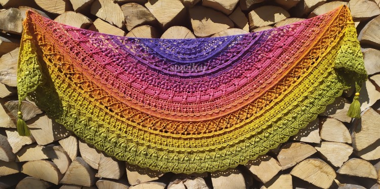 Wzór na chustę półokrągłą