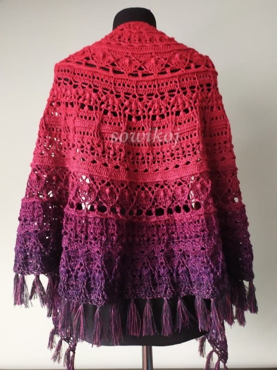 Wzór Lukrecja chusta szydełko półokrągła