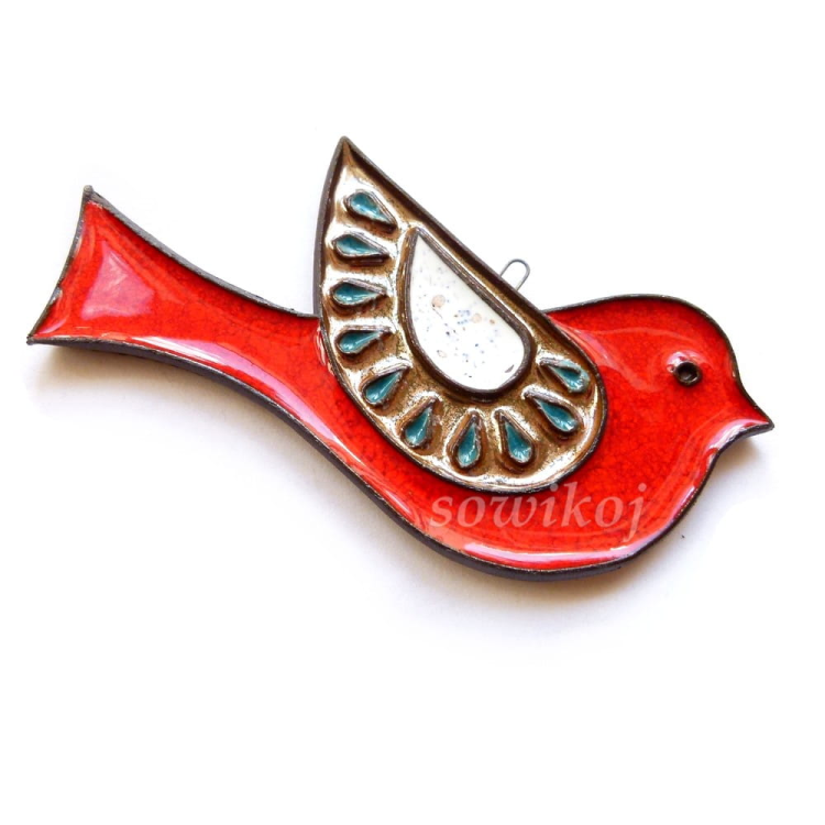 czerwony duży ptaszek