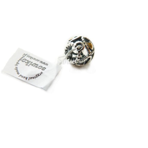 Kulka charms do bransoletek z serduszkiem pozłacanym