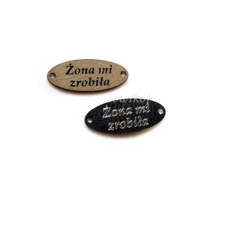 Metka skórzana grawerowana naszywka - guzik z napisem Żona mi zrobiła