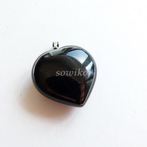 onyks zawieszka w kształcie serca