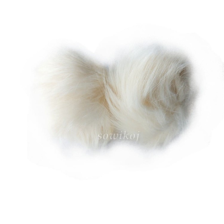 Pompony do czapki - kolor kremowy