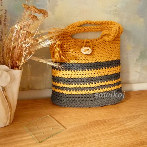 Przykładowa realizacja ze sznurka 5mm w kolorze żółtym piaskowym (musztarda 400) łączenie z grafitem (150)- torebka