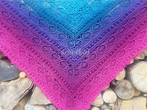 Wzór na chustę kelajno - schemat do szydełkowania