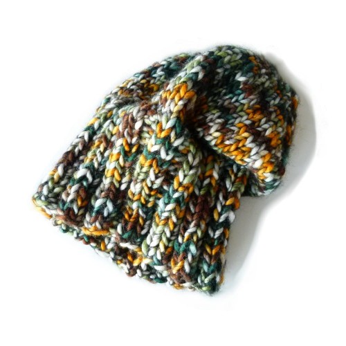 Przykładowa realizacja z włóczki Olimpia kolor 1402  - czapka smerfetka.