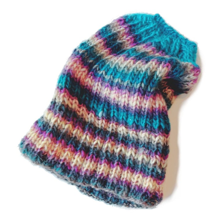 Ciepła czapka z wełny z domieszką