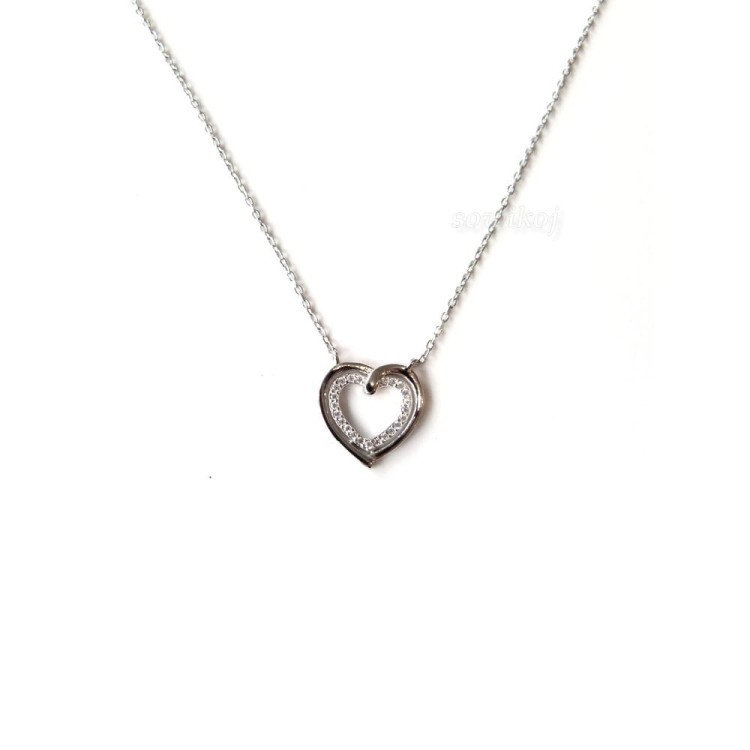 Srebrny łańcuszek z serduszkiem i cyrkoniami