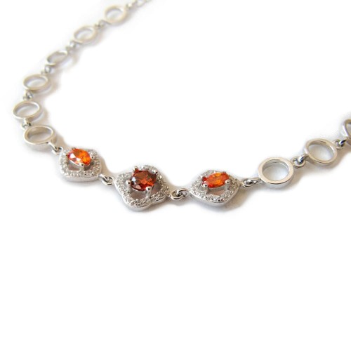 Srebrna szeroka bransoletka z zapieciem i kamieniami