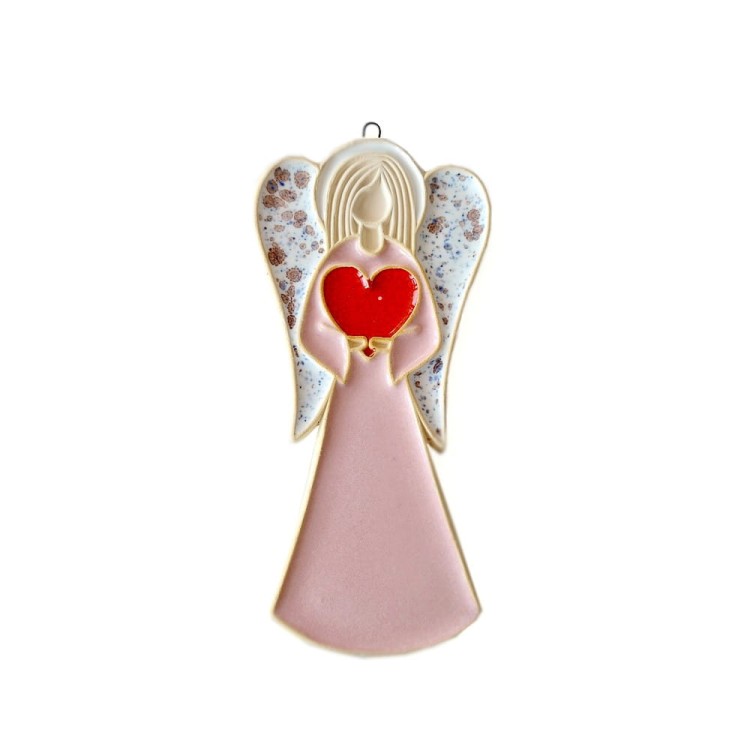 Aniołek figurka ozdobna z czerwonym serduszkiem - różowy