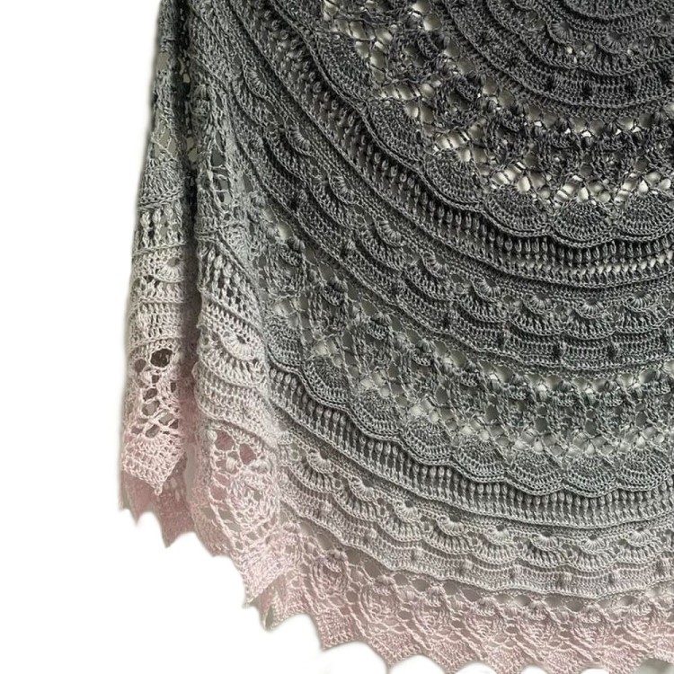 Półokrągła chusta - wzór do wykonania na szydełku