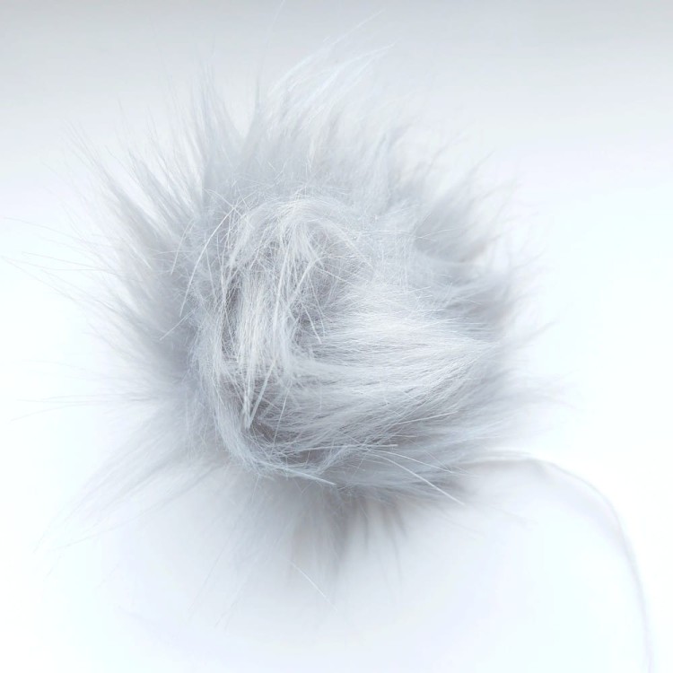 pompony srebrne - dodatek do odzieży, czapek, torebek, na maskotki