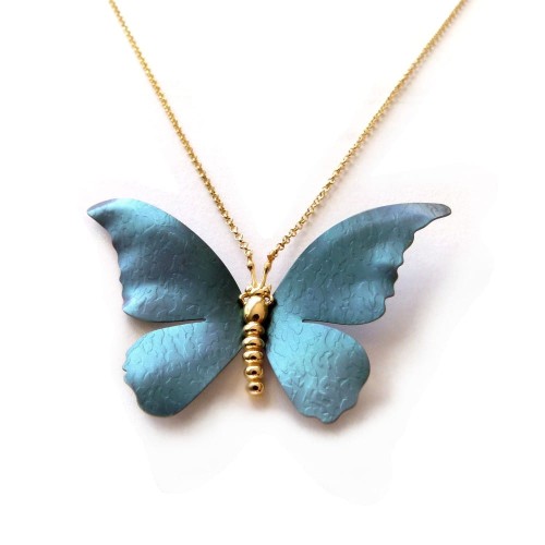 Naszyjnik na łańcuszku z pozłacanego srebra - motyl turkusowy tytanowy i srebro 925