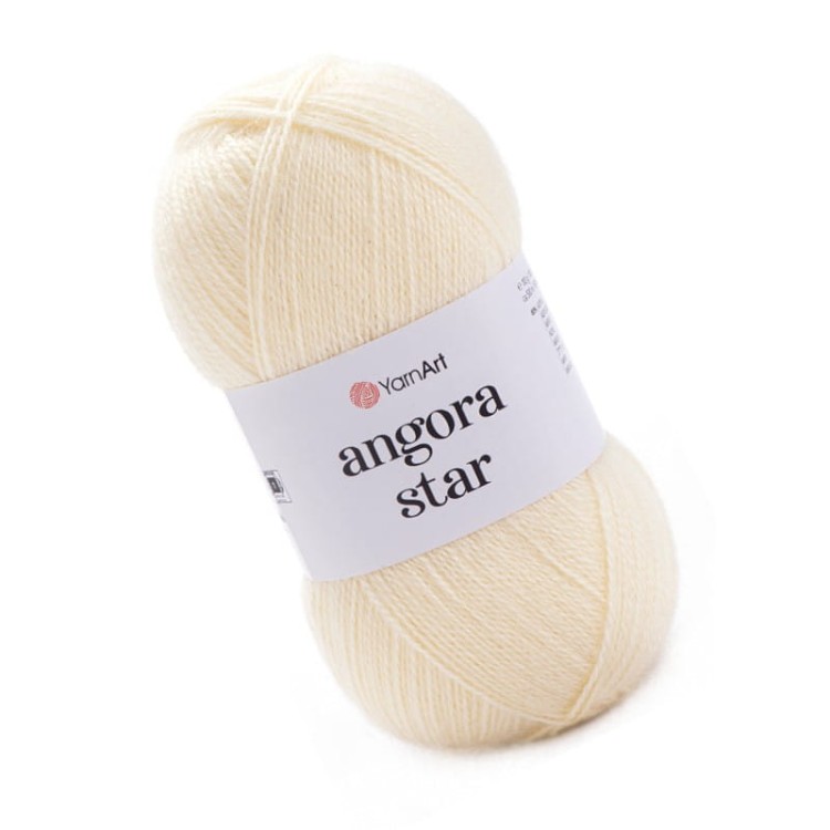 Włóczka YarnArt Angora Star w kolorze kremowym