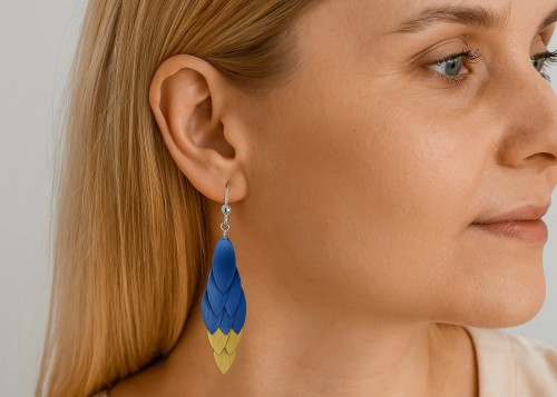 Srebrne długie wiszące kolczyki łuska smoka, cieniowane dwukolorowe.