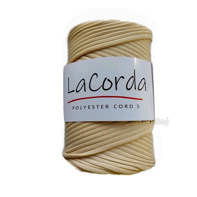 Motek - sznurek poliestrowy Lacorda płaski w kolorze jasny beż 760