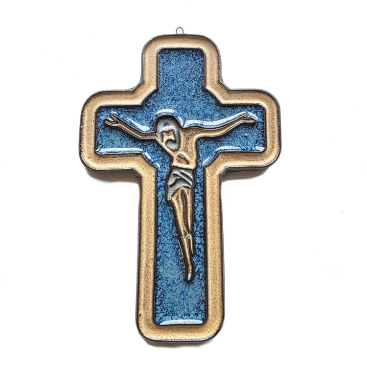 Ceramiczny krzyż Pasyjka do powieszenia. Beż i jeansowy niebieski. Polskie rękodzieło.