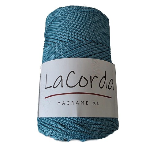 Sznurek poliestrowy do szydełkowania w kolorze szmaragdowo zielonym xl 560