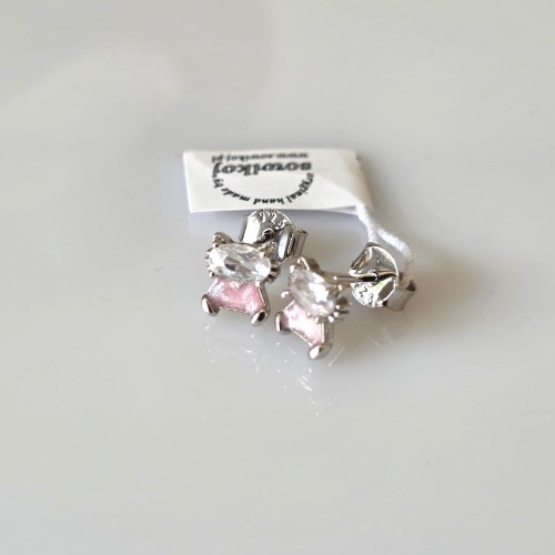 Srebrne kocie kolczyki na sztyftach