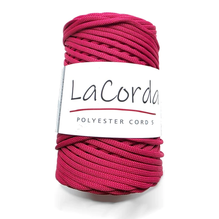 Płaski sznurek poliestrowy szerszy - 5mm w kolorze ciemnej wiśni - czerwony burgund cord5 305.